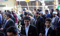 حضور پرشور دانشجویان و اساتید و کارکنان دانشکده بهداشت در راهپیمایی 13 آبان